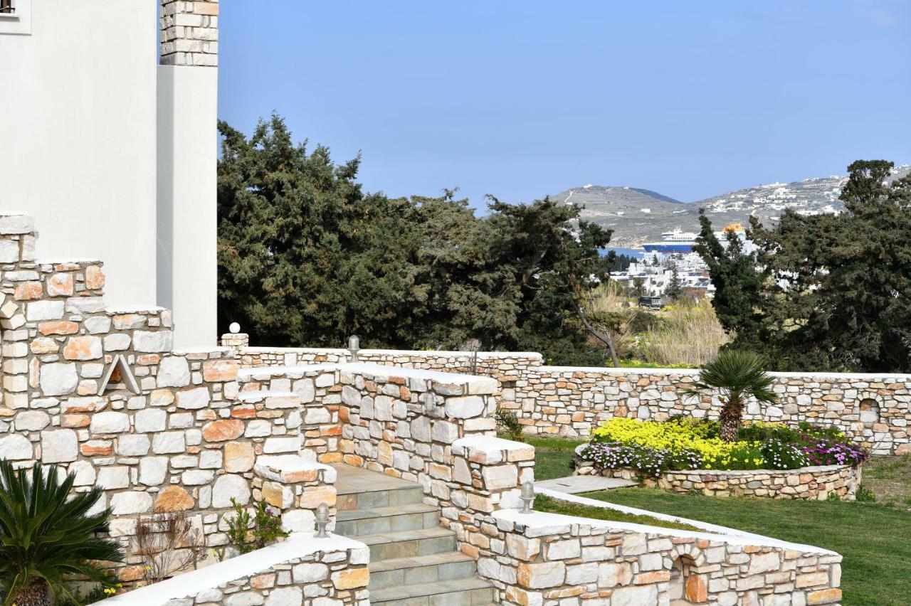 Villa Trifylia ปาริเกีย ภายนอก รูปภาพ