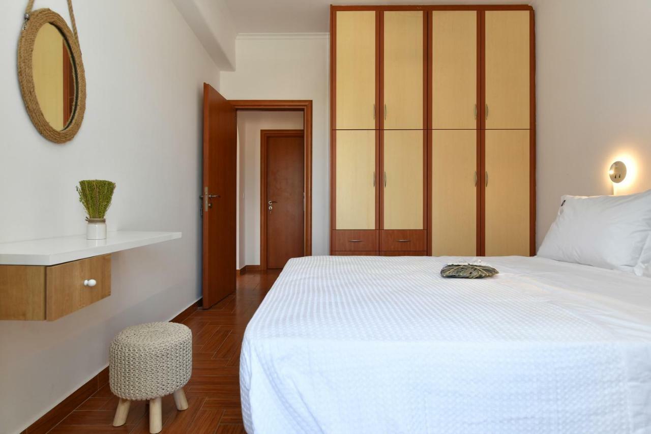 Villa Trifylia ปาริเกีย ภายนอก รูปภาพ